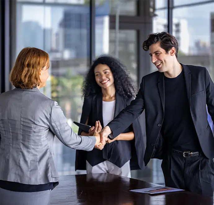 Cetakshop corporate uniform consultation Malaysia - Professional business meeting for custom t-shirt printing project partnership with 4-hour quote service